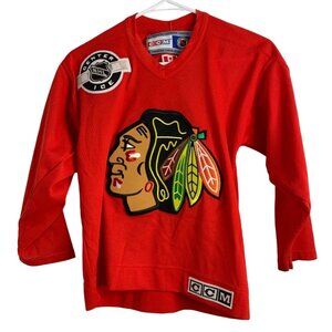 Kids CCM Chicago Blackhawks Center Ice S/M Youth Red Jersey EUC 7175